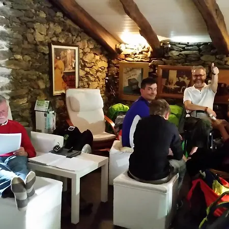 Mercadoiro Auberge de jeunesse Laje