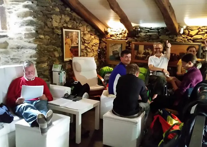 Mercadoiro Hostel Laje